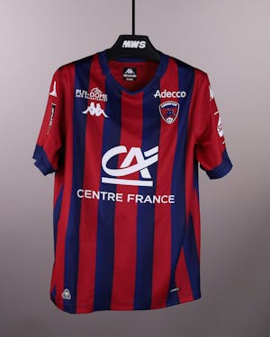 Clermont Foot 63 팀의 Ivan M'Bahia 셔츠