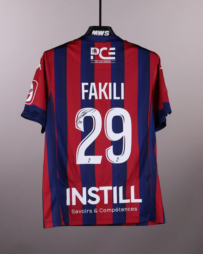 来自Clermont Foot 63的Ilhan Fakili球衣