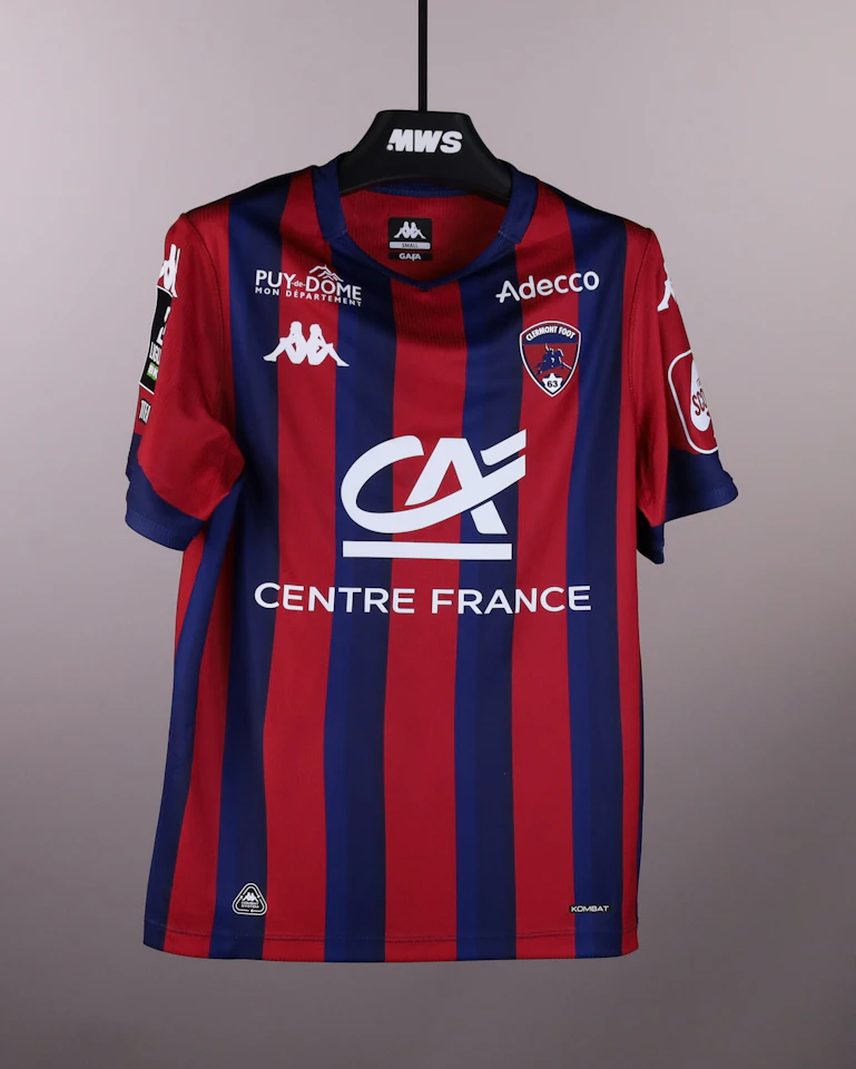 来自Clermont Foot 63的Ilhan Fakili球衣