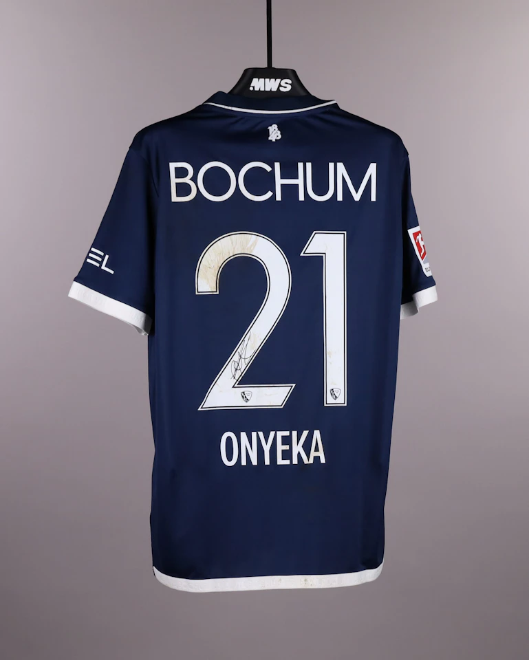 来自VfL Bochum 1848的Francis-Ikechukwu Onyeka球衣