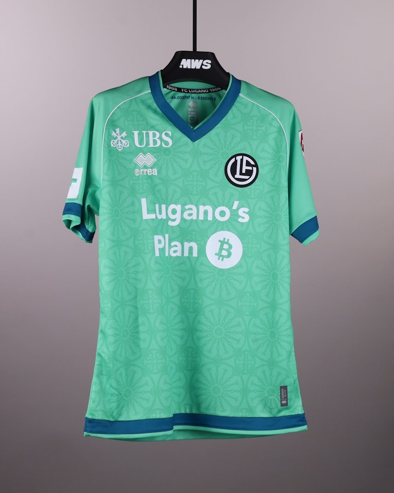 Hannes Delcroix FC Lugano jersey