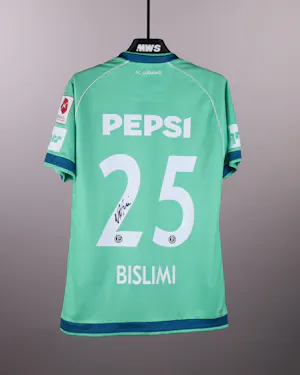 来自FC Lugano的Uran Bislimi球衣