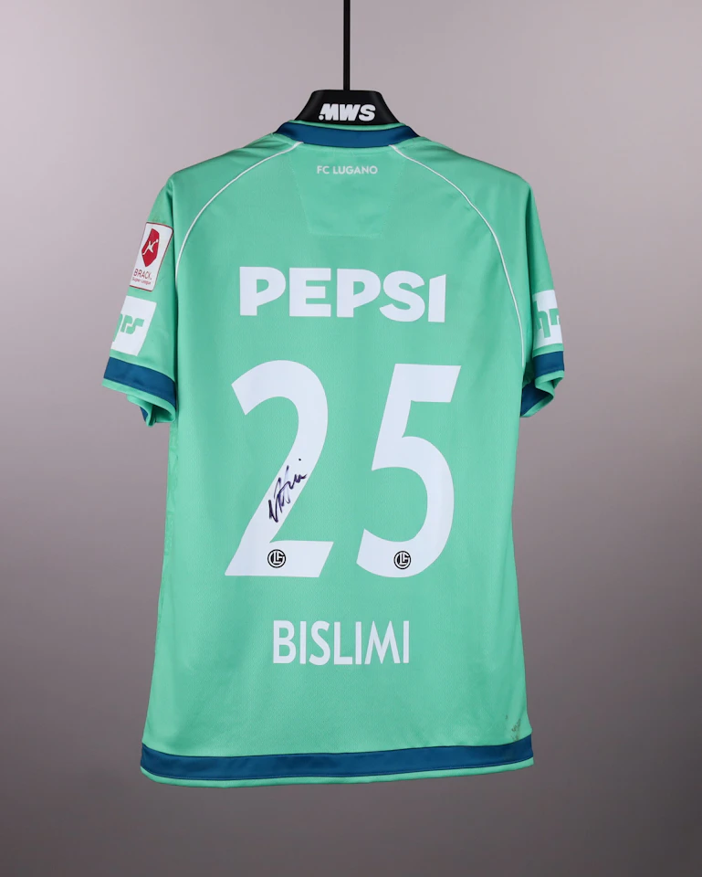 来自FC Lugano的Uran Bislimi球衣