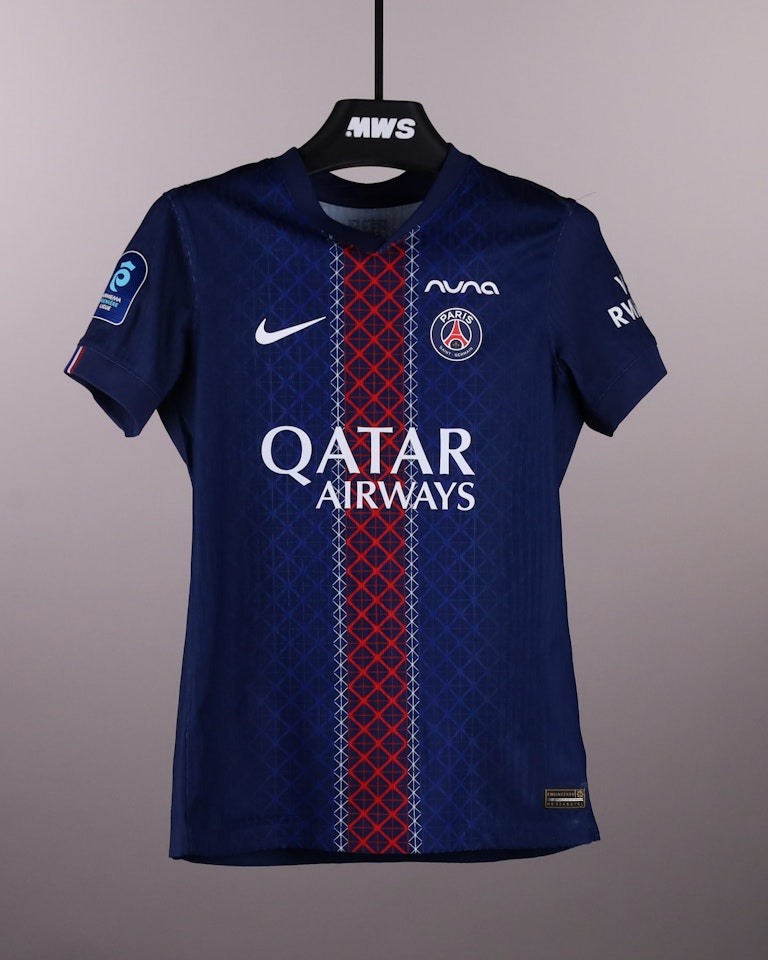 Elisa De Almeida Paris Saint-Germain Féminines jersey