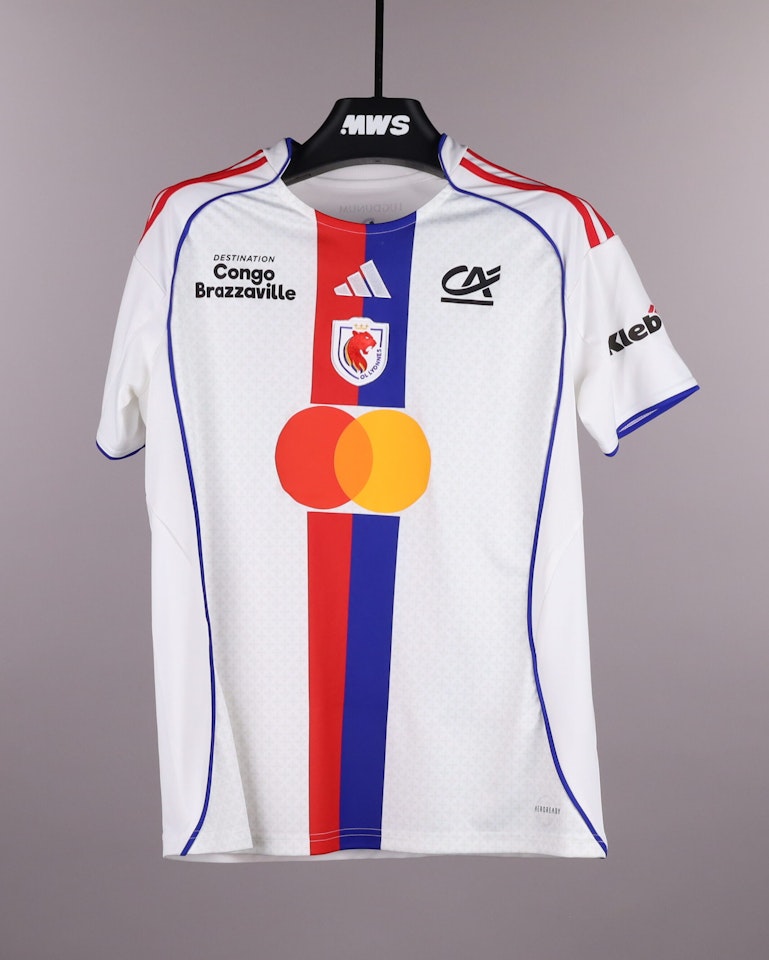 Lindsey Heaps OL Lyonnes jersey