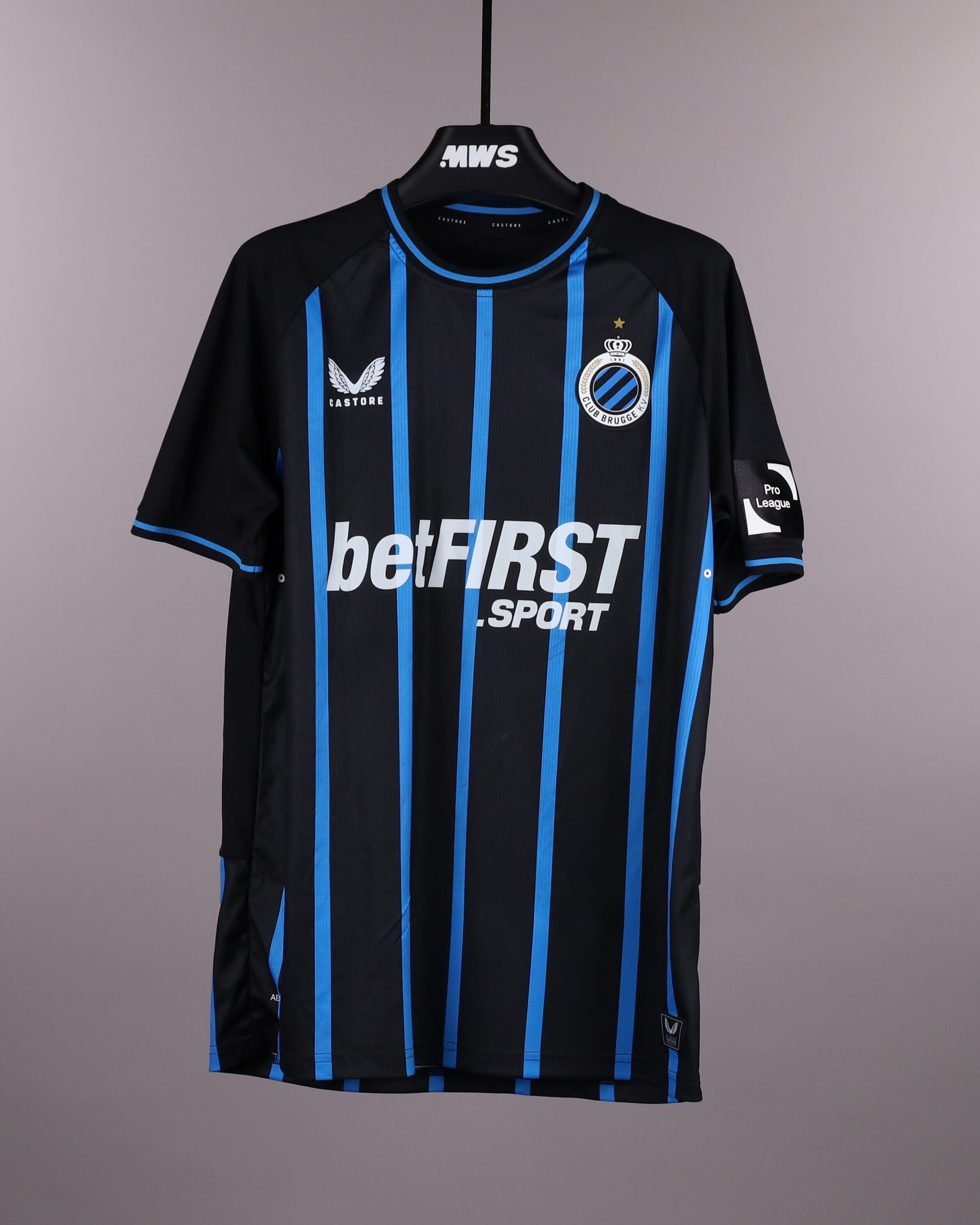 Hans Vanaken Club Brugge shirt