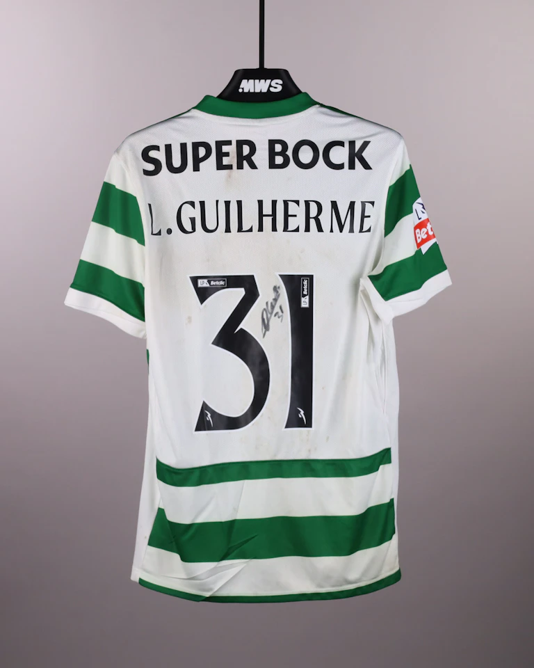 来自Sporting CP的Luis Guilherme球衣