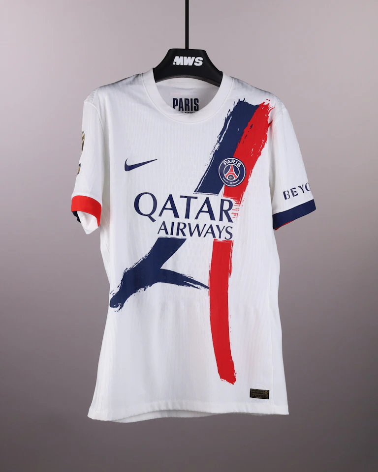 Marquinhos Paris Saint-Germain shirt