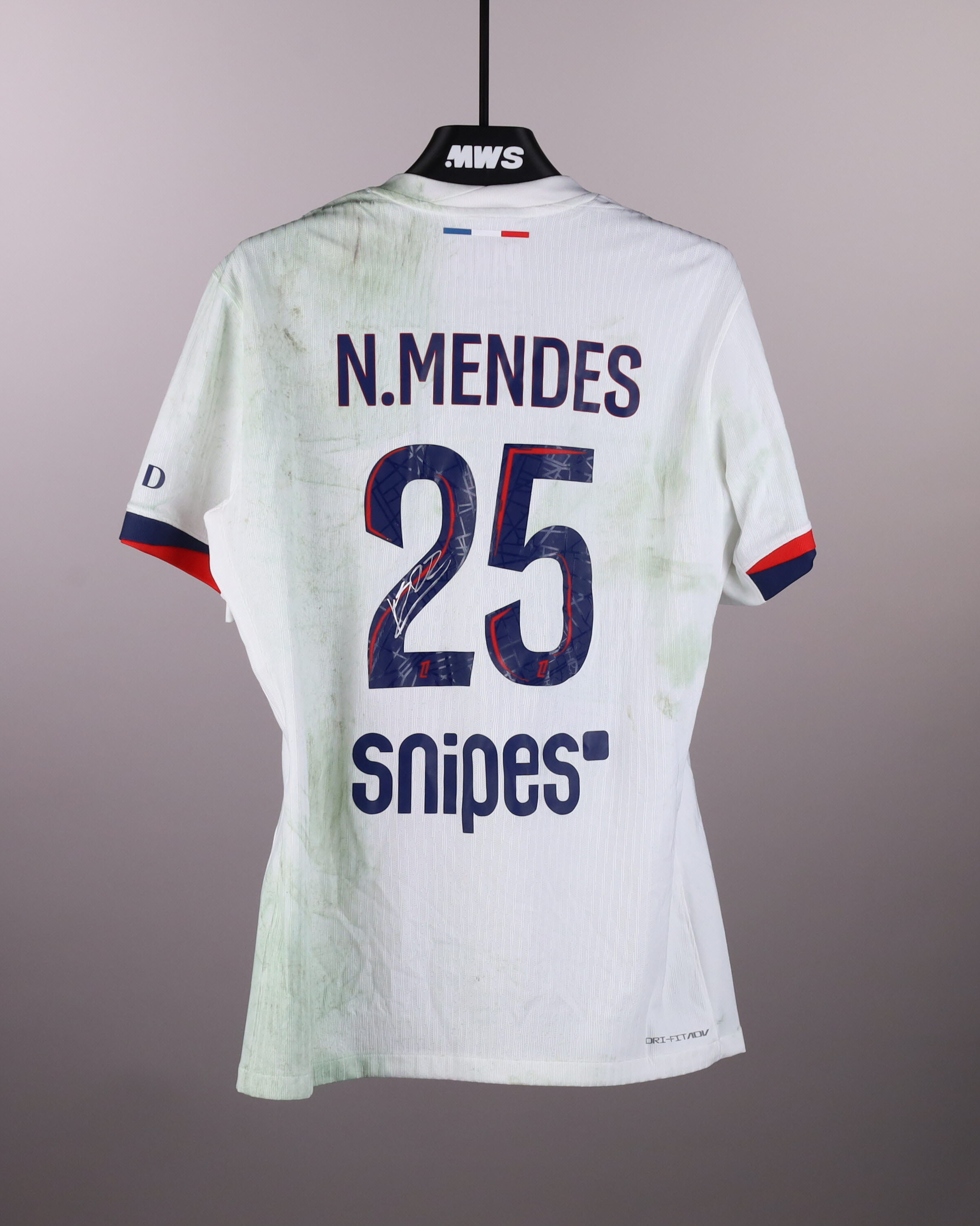 Nuno Mendes Paris Saint-Germain shirt