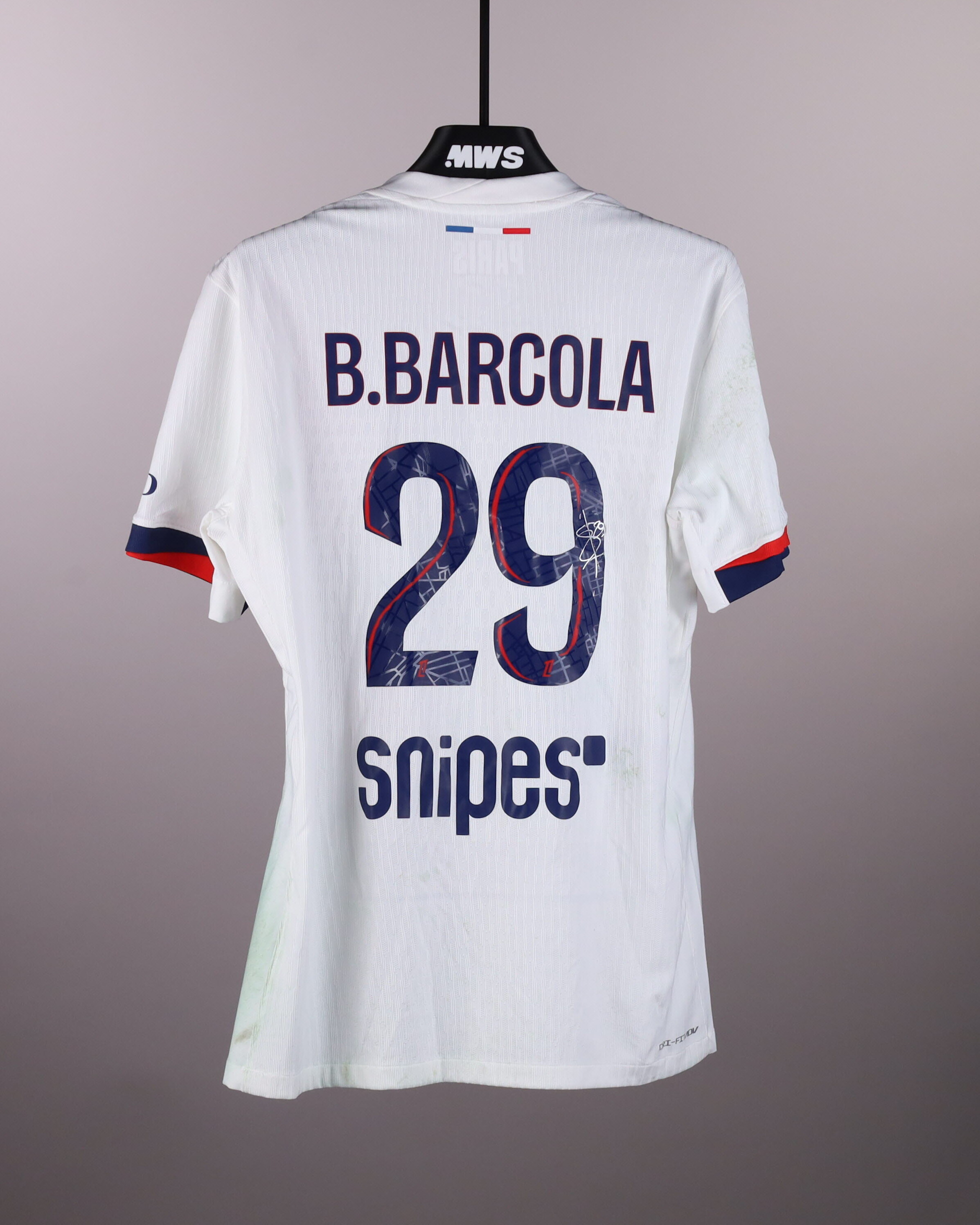 Bradley Barcola Paris Saint-Germain shirt