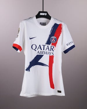 Maillot de Désiré Doué (Paris Saint-Germain)