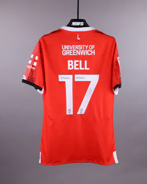 来自Charlton Athletic的Amari'i Bell球衣
