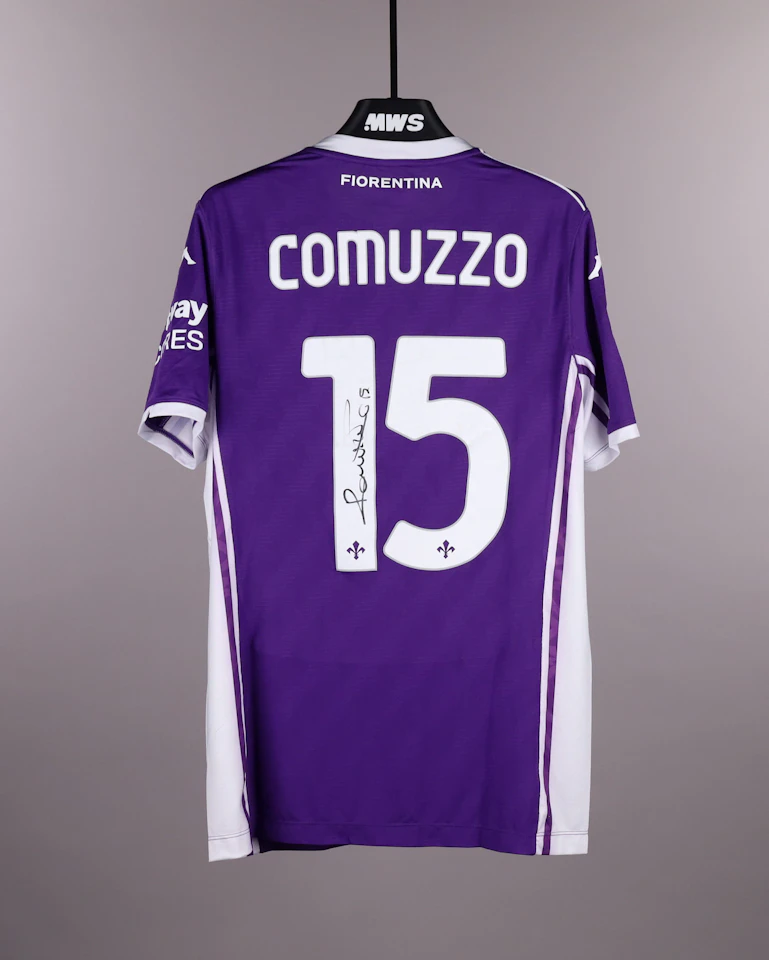 来自ACF Fiorentina的Pietro Comuzzo球衣