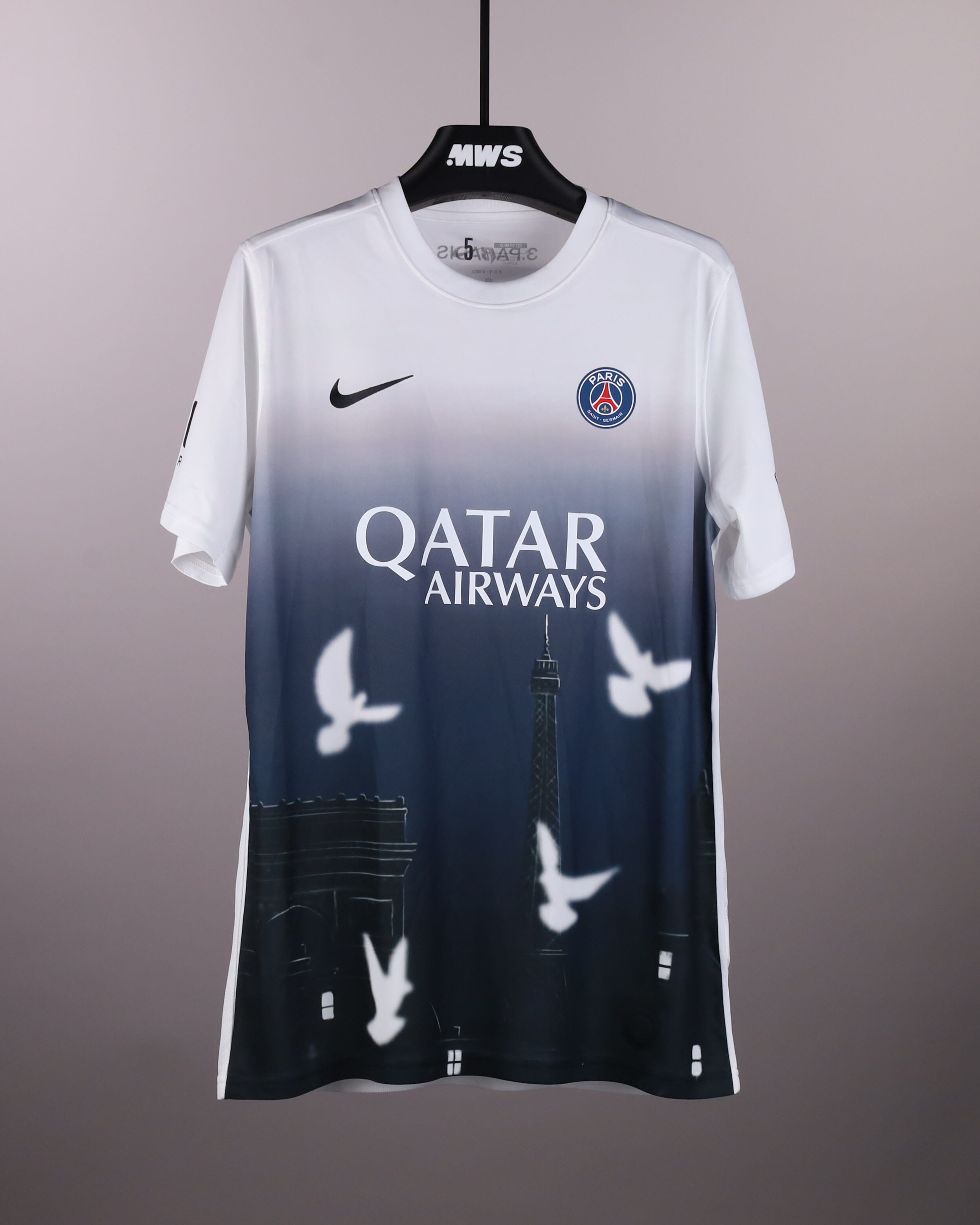 Marquinhos Paris Saint-Germain shirt