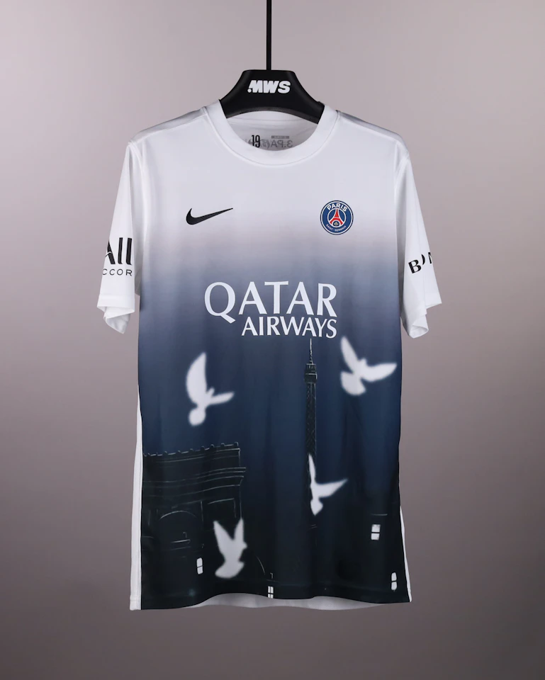 Kang-In Lee 이강인 Paris Saint-Germain shirt