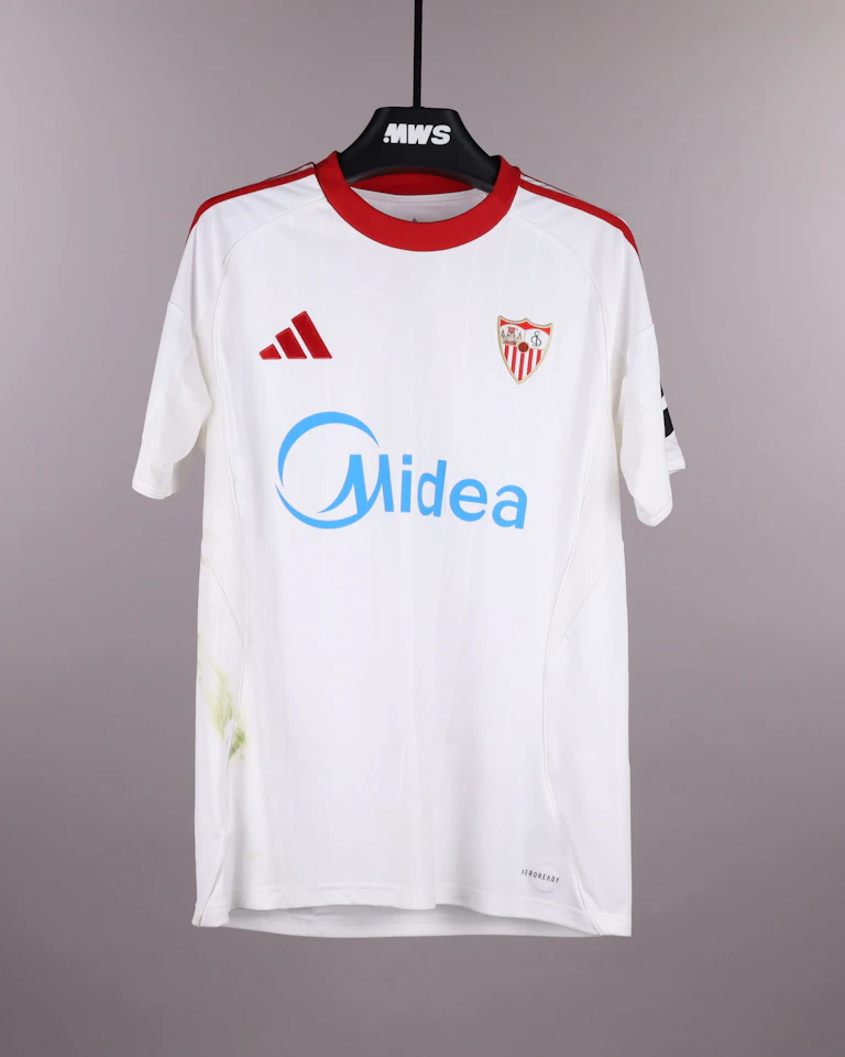 来自Sevilla FC的Djibril Sow球衣