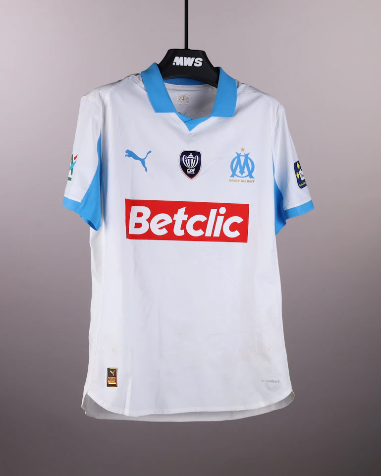 来自Olympique de Marseille的Timothy Weah球衣