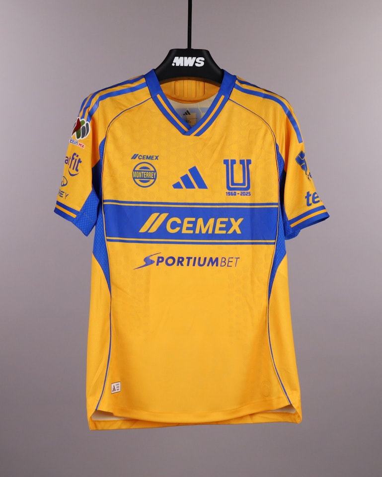Carlos Uriel Antuna Romero Tigres UANL jersey