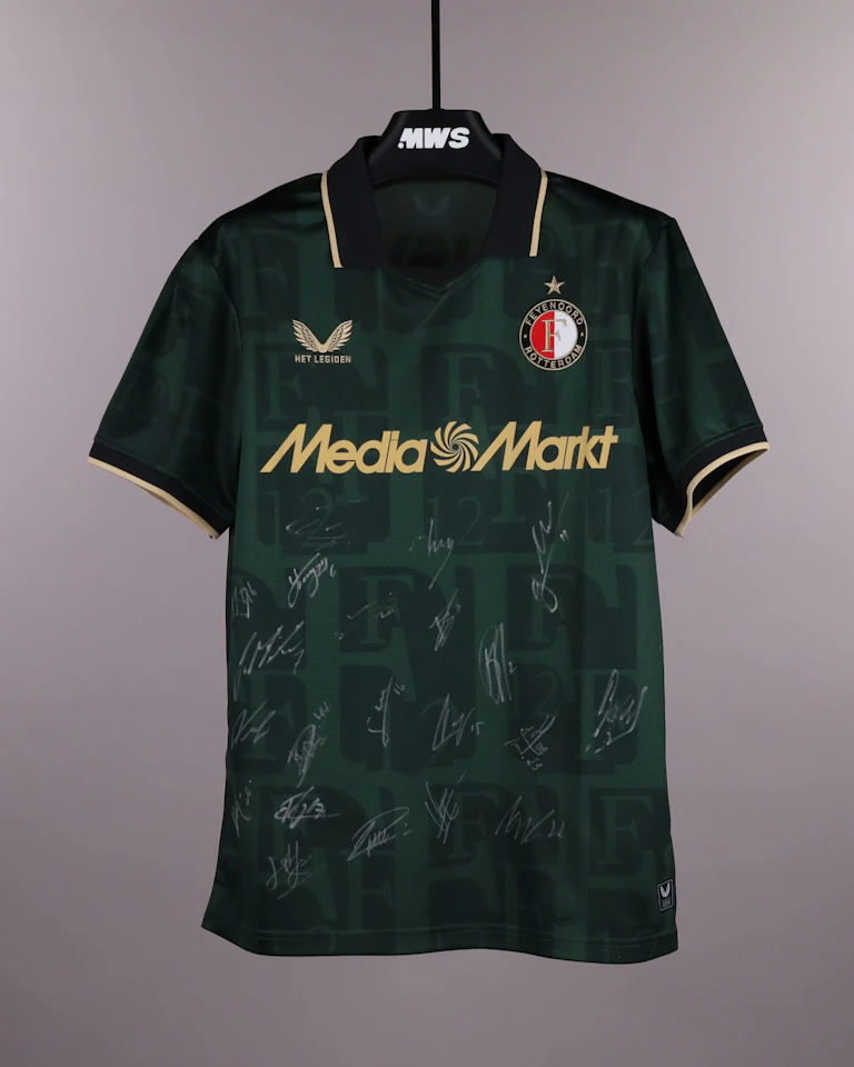 Squad Signed Shirt