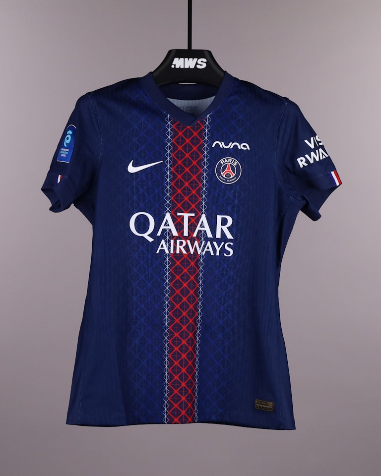 Elisa De Almeida Paris Saint-Germain Féminines jersey