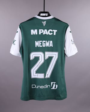 Kanayo Megwa Hibernian shirt