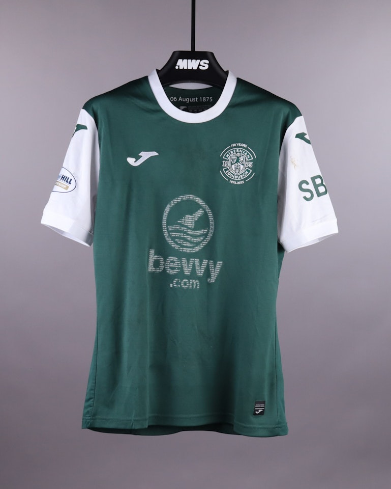 Kanayo Megwa Hibernian jersey