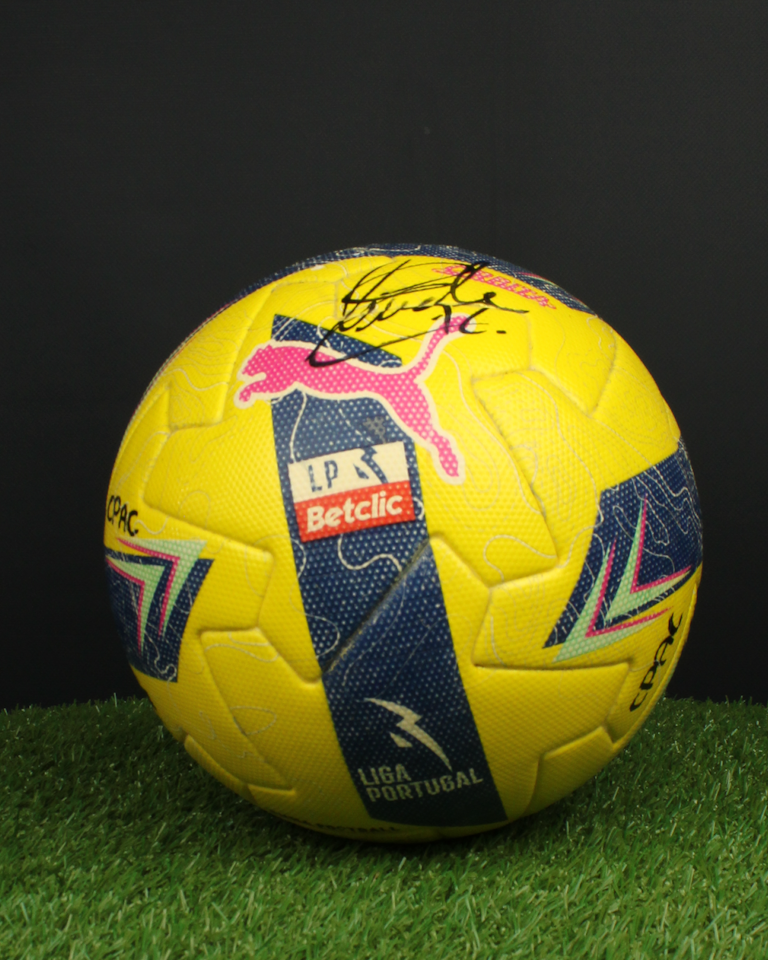 Match Scored Ball `12 - Gaizka Larrazabal