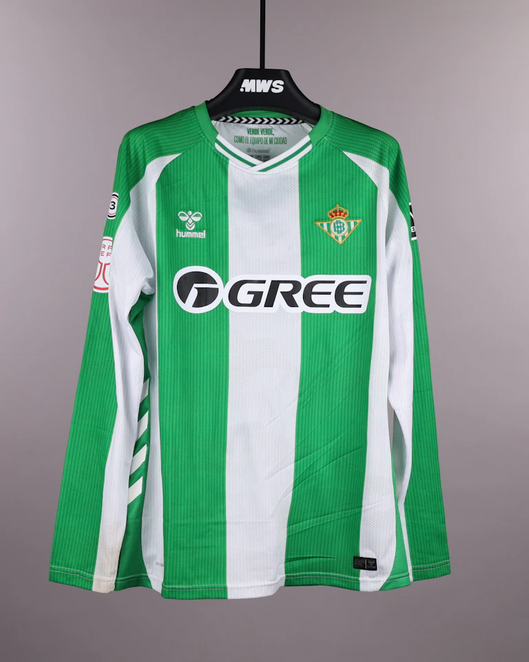 来自Real Betis的Nelson Deossa球衣