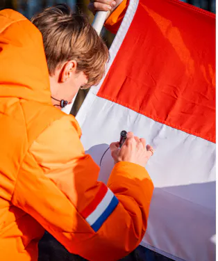 Jens van 't Wout & Kimberley Bos | Netherlands Flag 