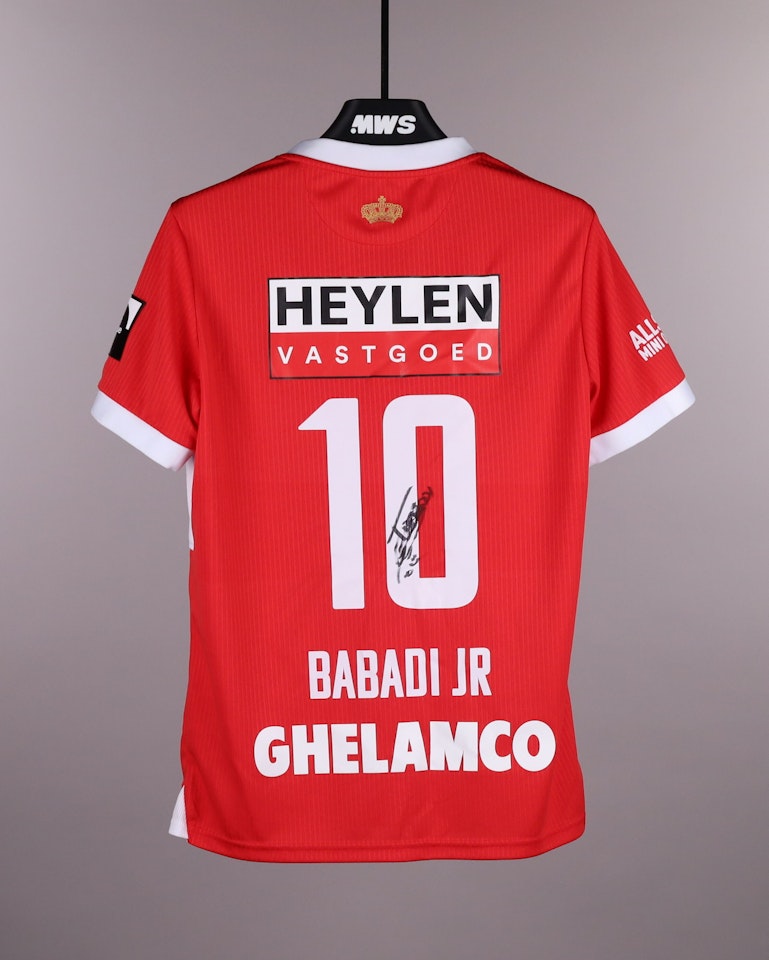 Isaac Babadi Royal Antwerp FC jersey