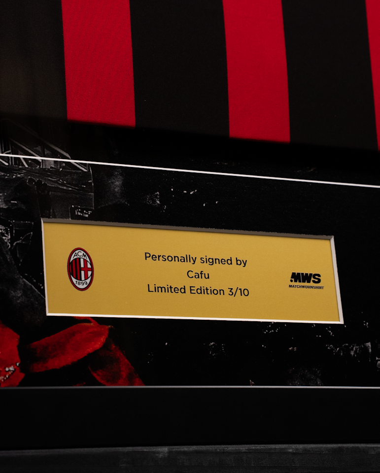 Limited Edition Framed Cafu Shirt - 3