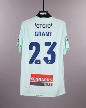 来自Sydney FC的Rhyan Grant球衣