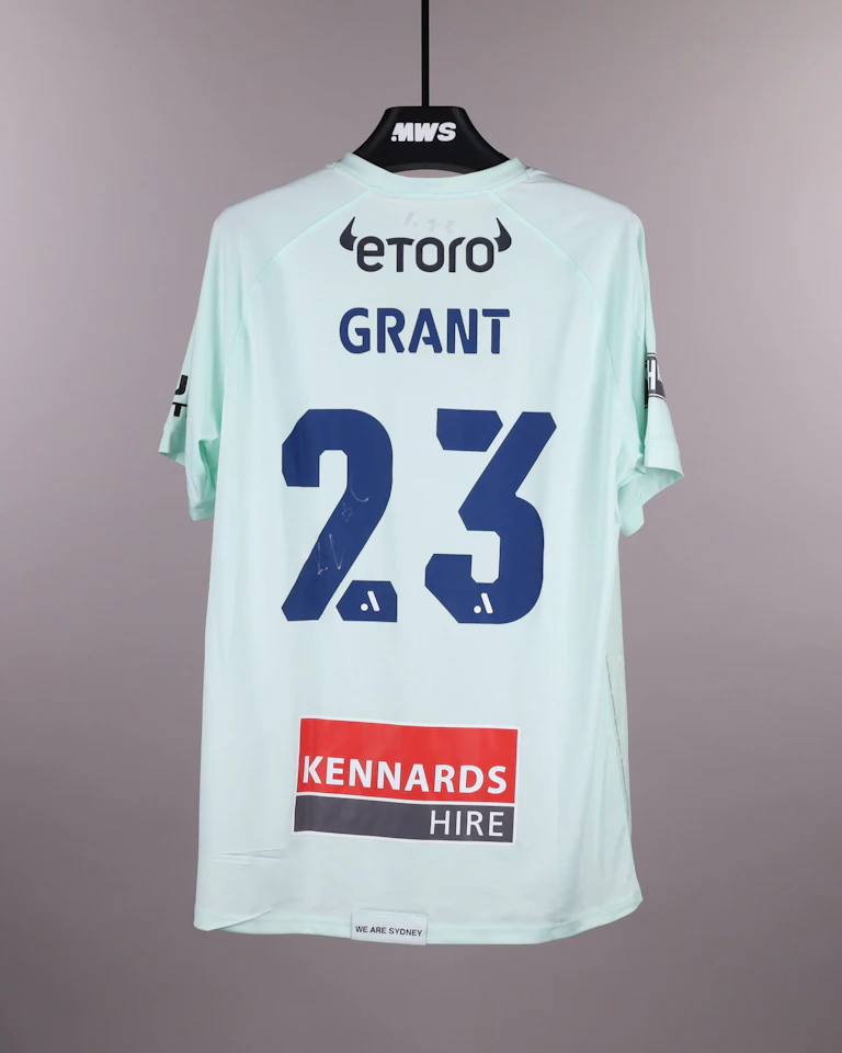 来自Sydney FC的Rhyan Grant球衣