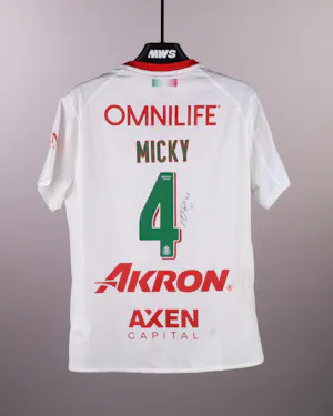 Miguel Ángel Tapias Dávila Chivas Guadalajara shirt