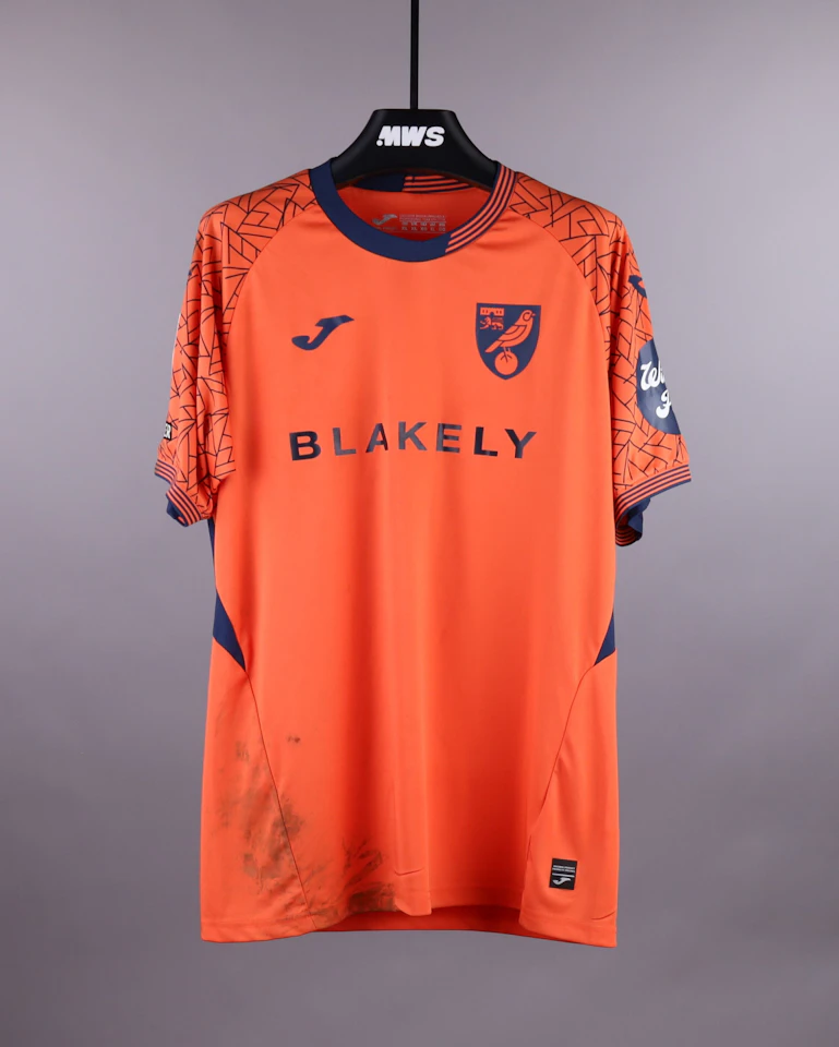 来自Norwich City的Vladan Kovačević球衣