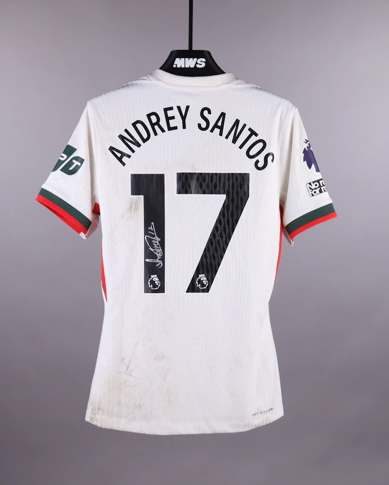 来自Chelsea的Andrey Santos球衣