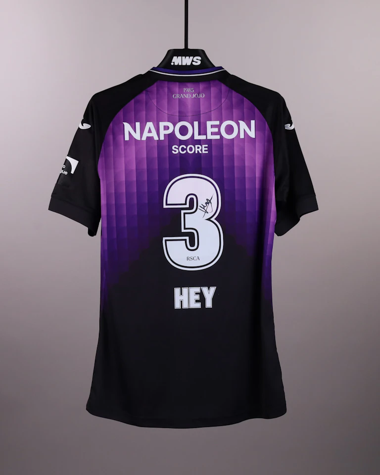 来自RSC Anderlecht的Lucas Hey球衣