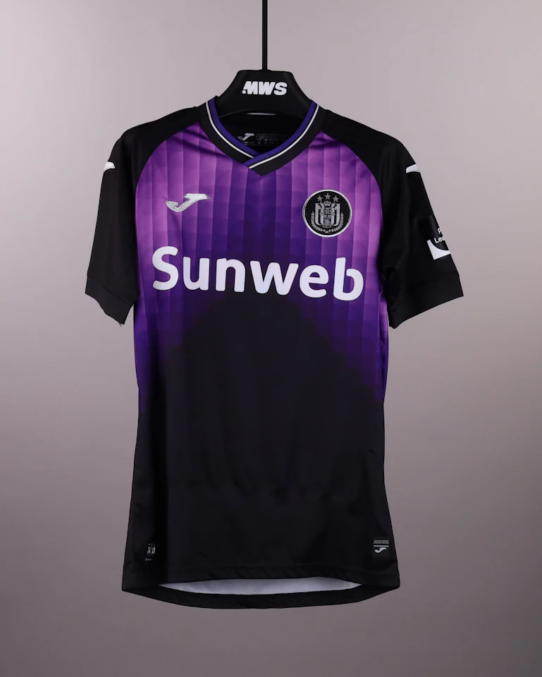 Yari Verschaeren RSC Anderlecht shirt