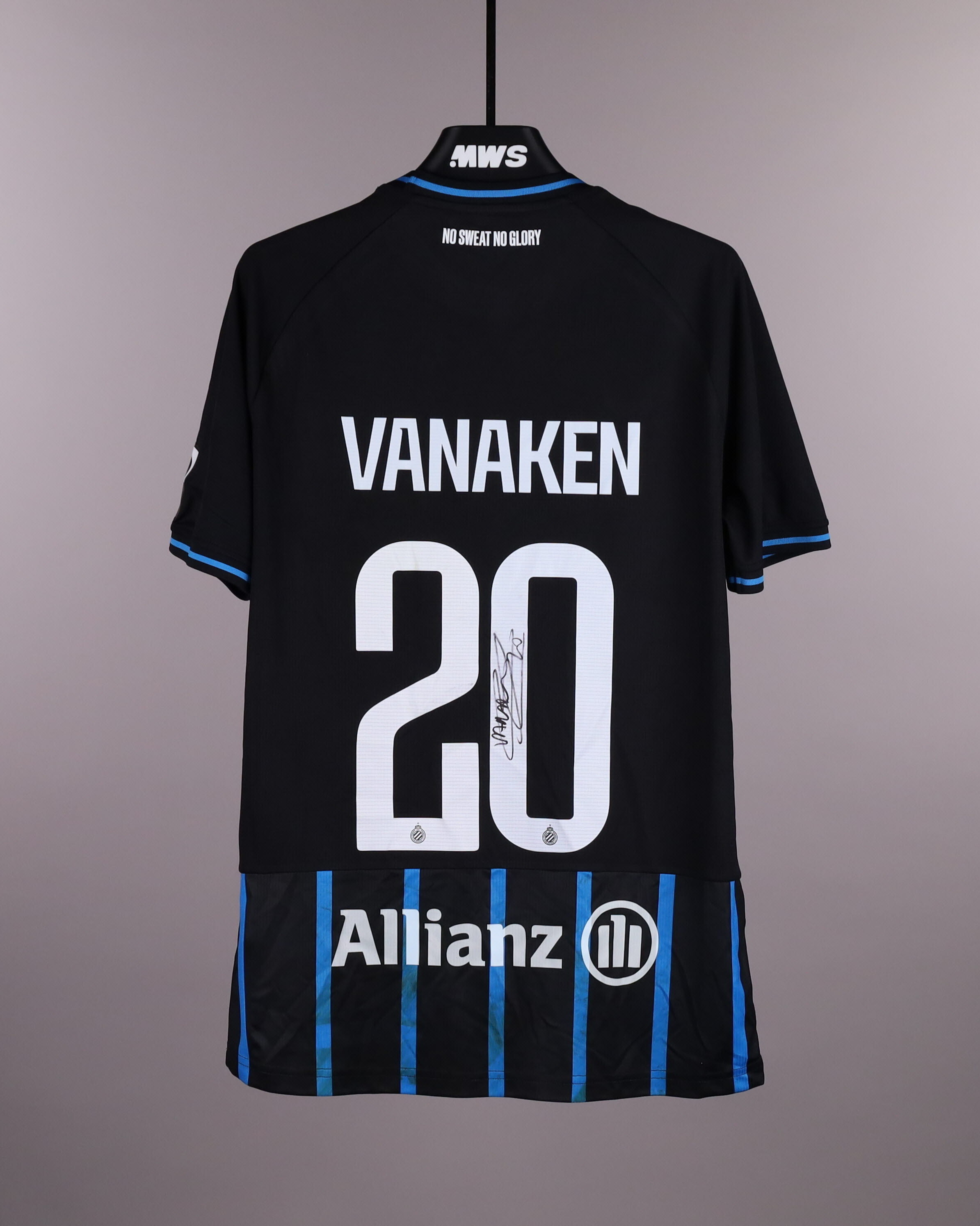 Hans Vanaken Club Brugge shirt