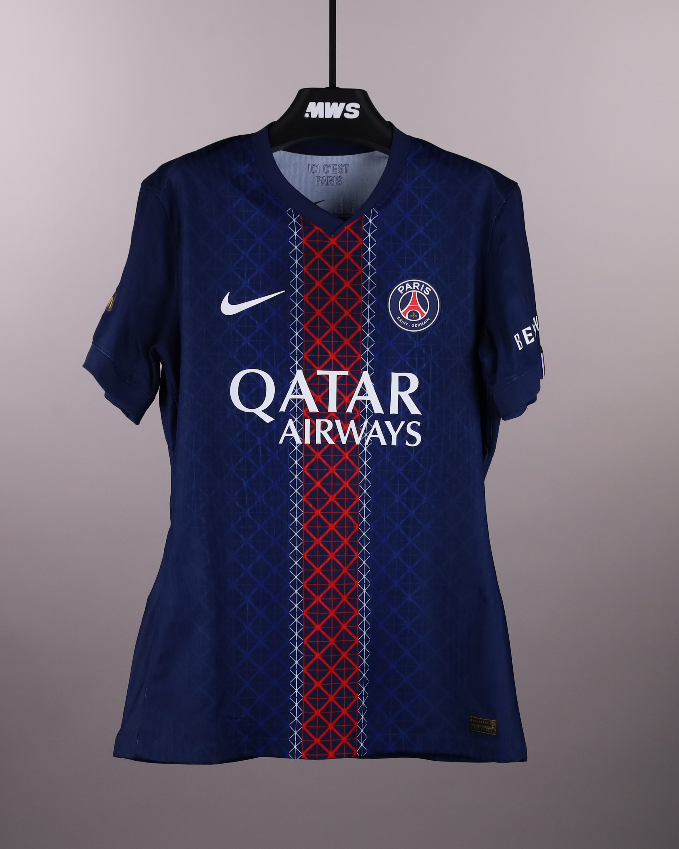 Warren Zaïre-Emery Paris Saint-Germain shirt