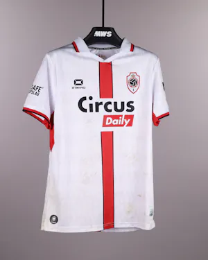 A. Valencia Bajaña Royal Antwerp FC shirt