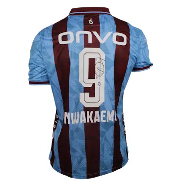 来自Trabzonspor的Anthony Nuatuzor Nwakaeme球衣