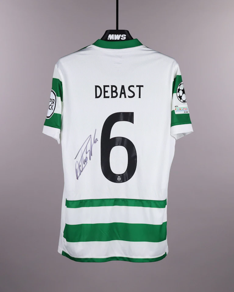 Zeno Debast Sporting CP shirt