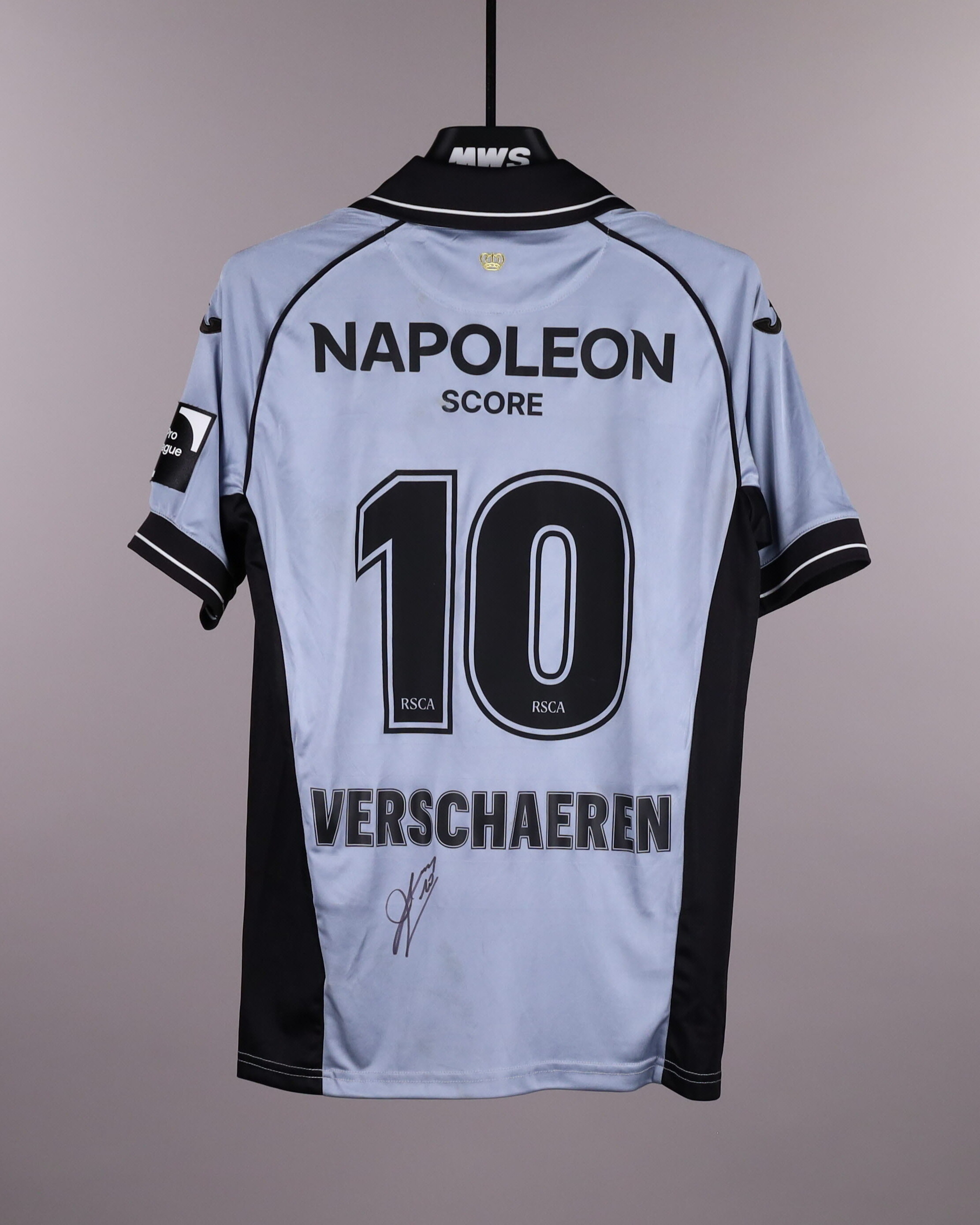 Yari Verschaeren RSC Anderlecht shirt