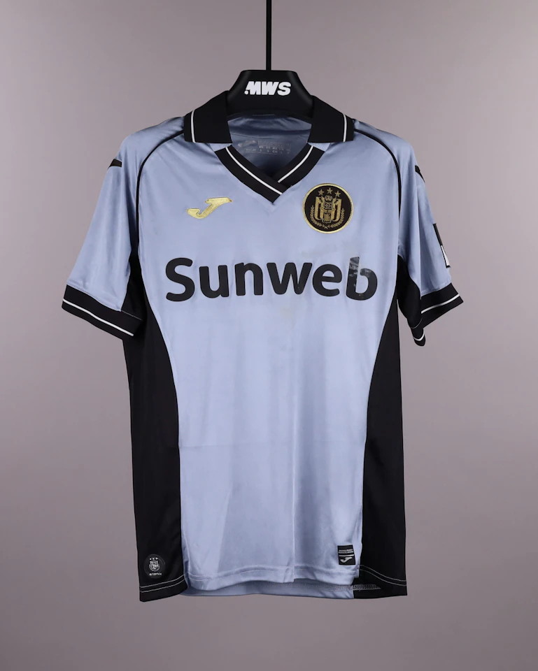 Yari Verschaeren RSC Anderlecht shirt