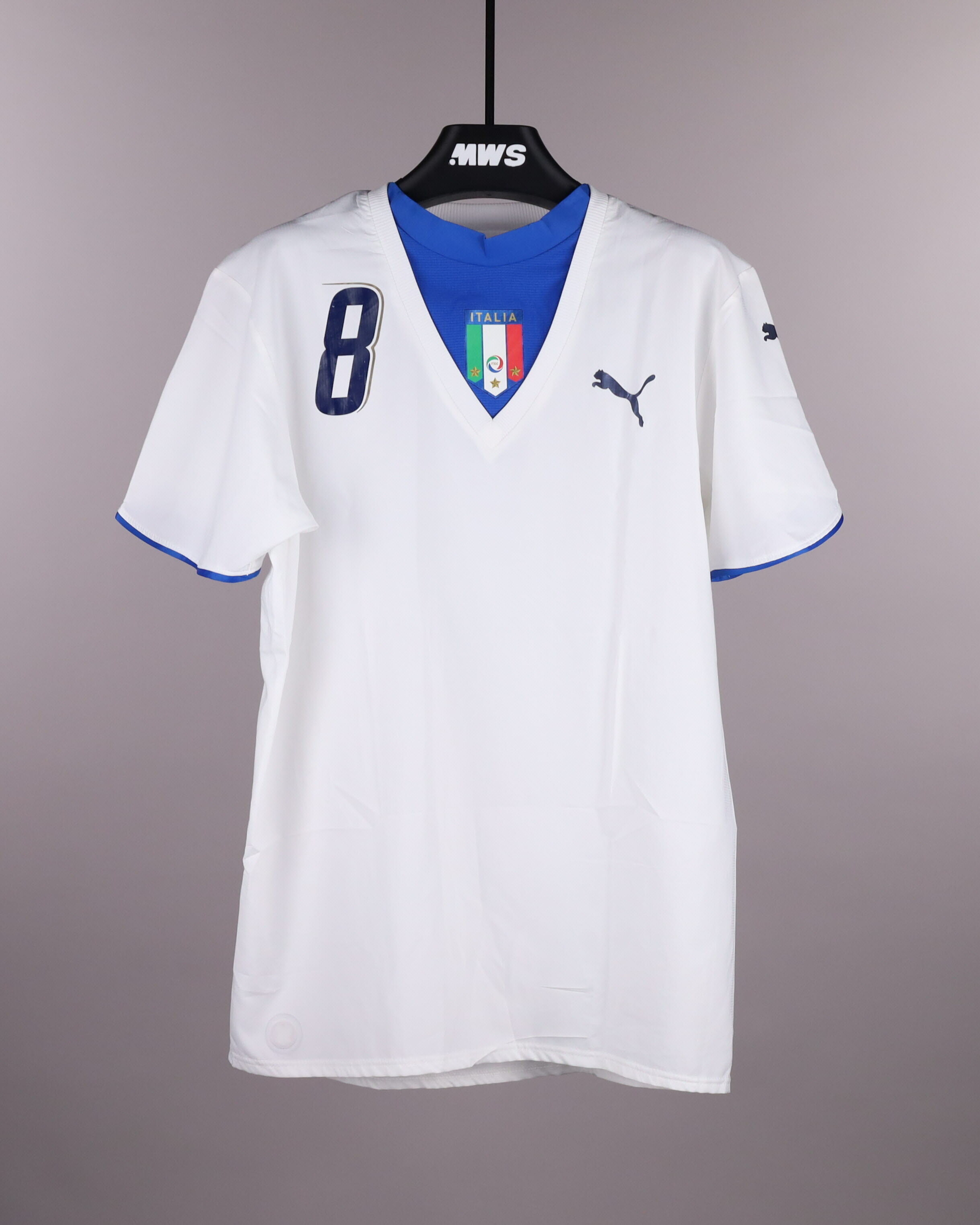 Andrea Pirlo | Italy | MatchWornShirt