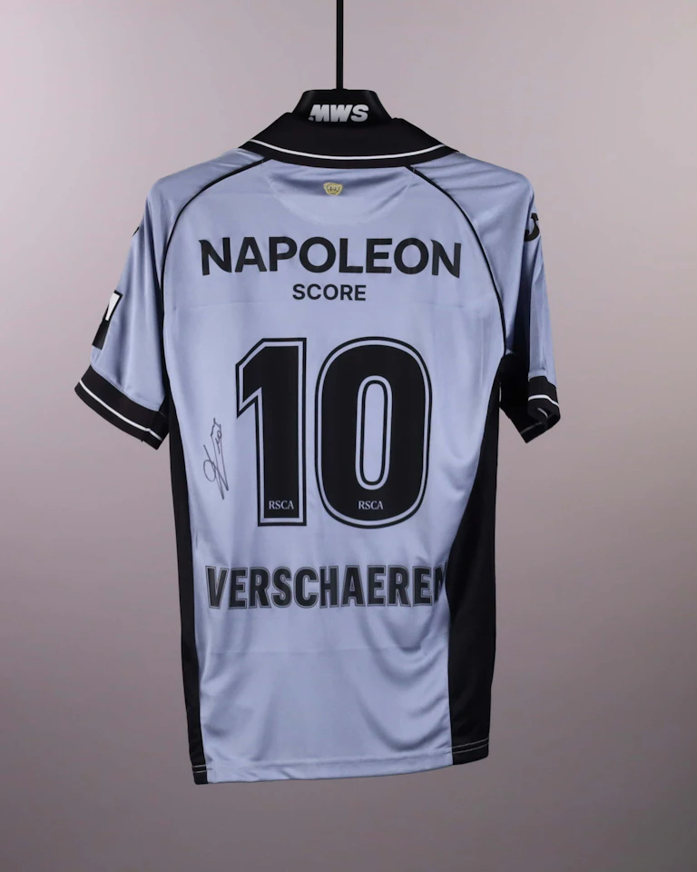 来自RSC Anderlecht的Yari Verschaeren球衣