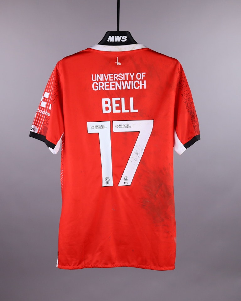 Amari'i Bell Charlton Athletic shirt