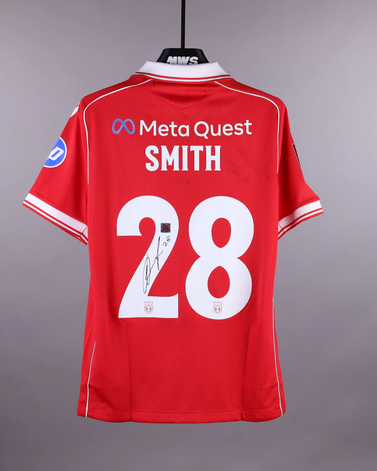 来自Wrexham A.F.C.的Sam Smith球衣