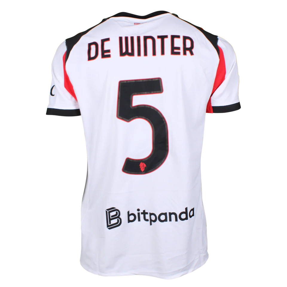 来自AC Milan的Koni De Winter球衣